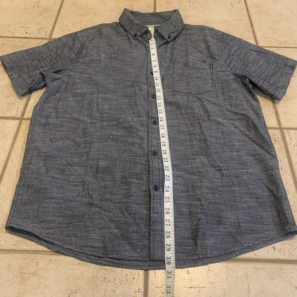 Men's Hurley Short Sleeve Button-Up Shirt - Grey Chambray Palm Tree Print - L - Picture 5 of 6